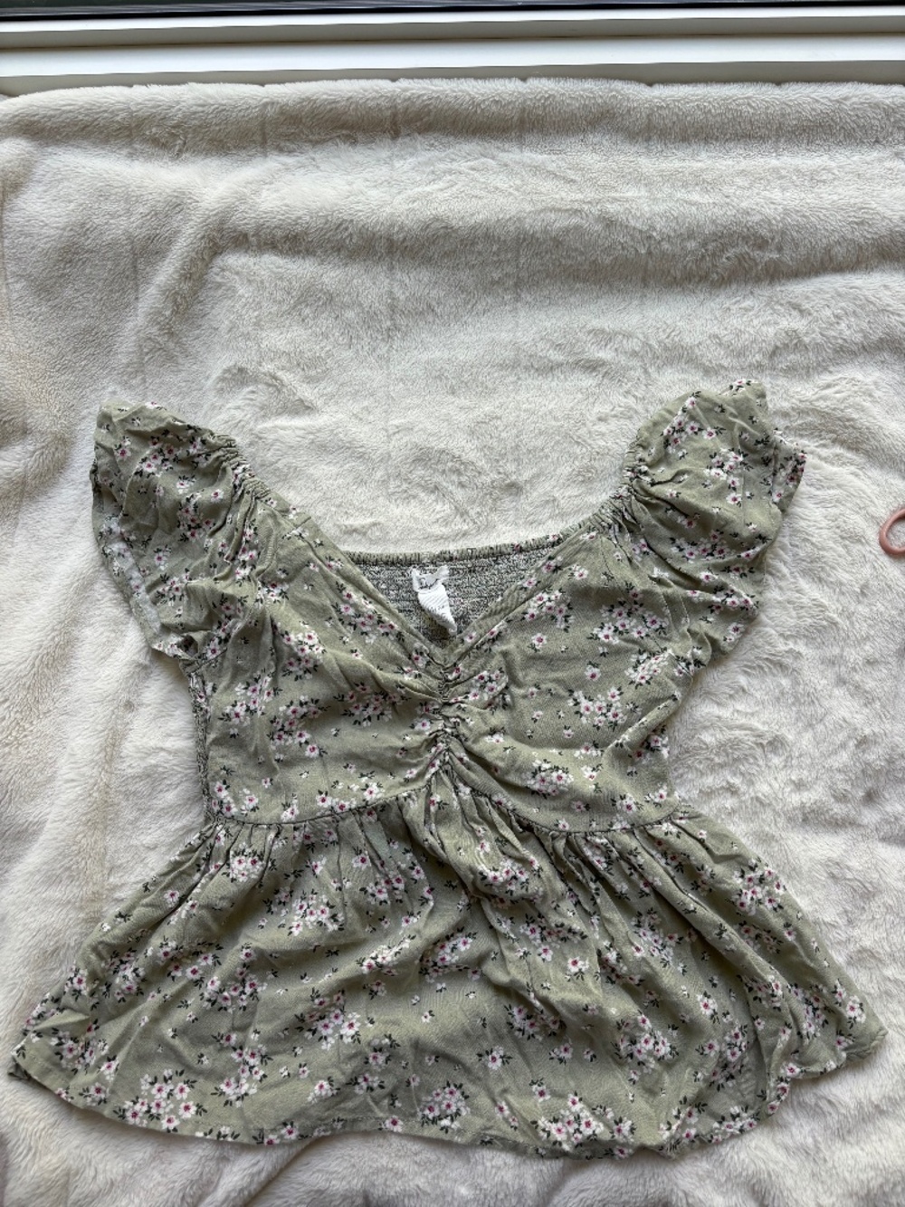 Japna Sage Green Ditsy Floral Smocked Ruched Peplum Top - Size M